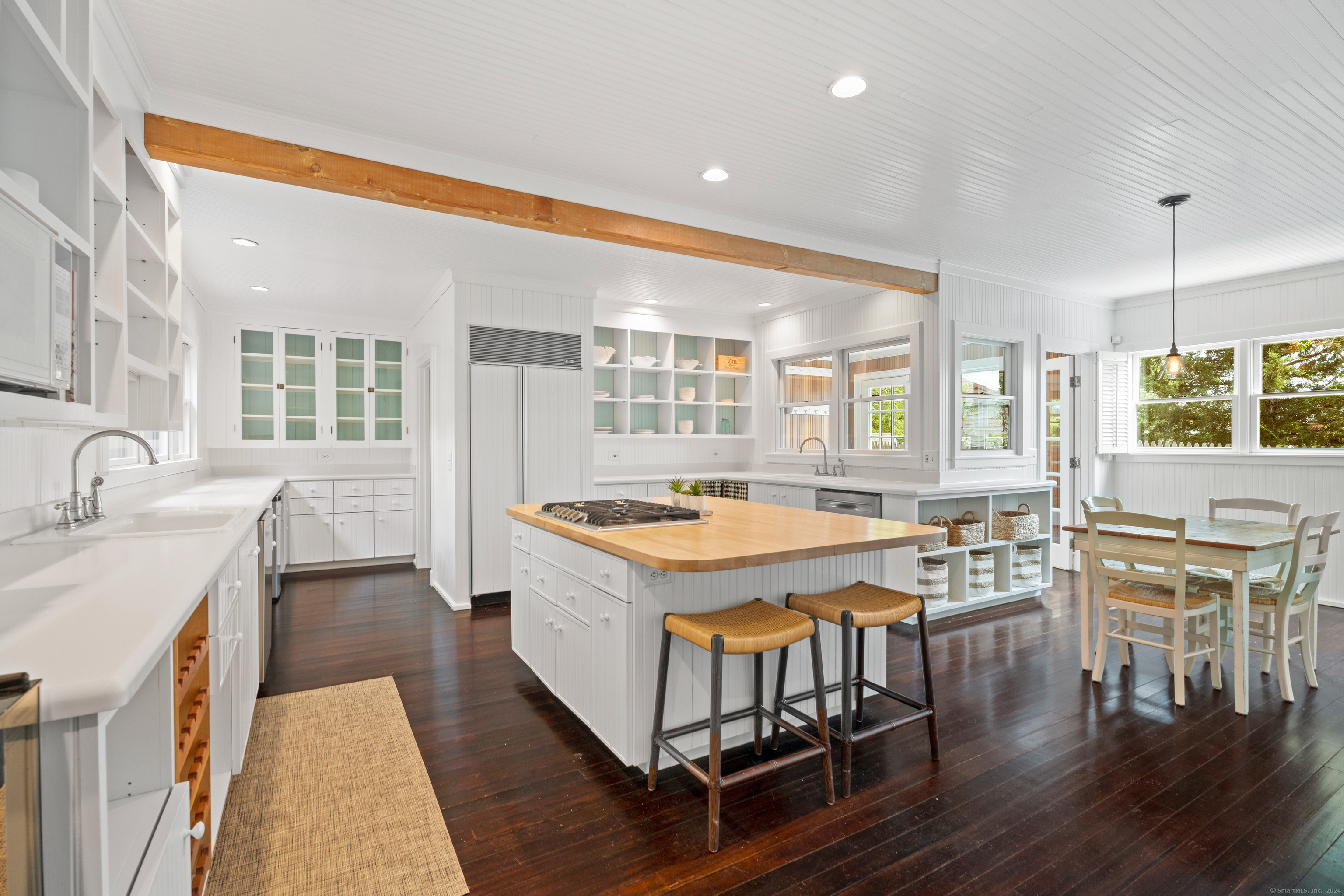 118 Middle Beach Road Madison CT 06443