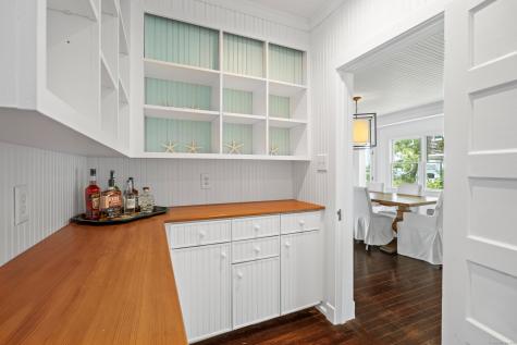 118 Middle Beach Road Madison CT 06443