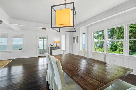 118 Middle Beach Road Madison CT 06443
