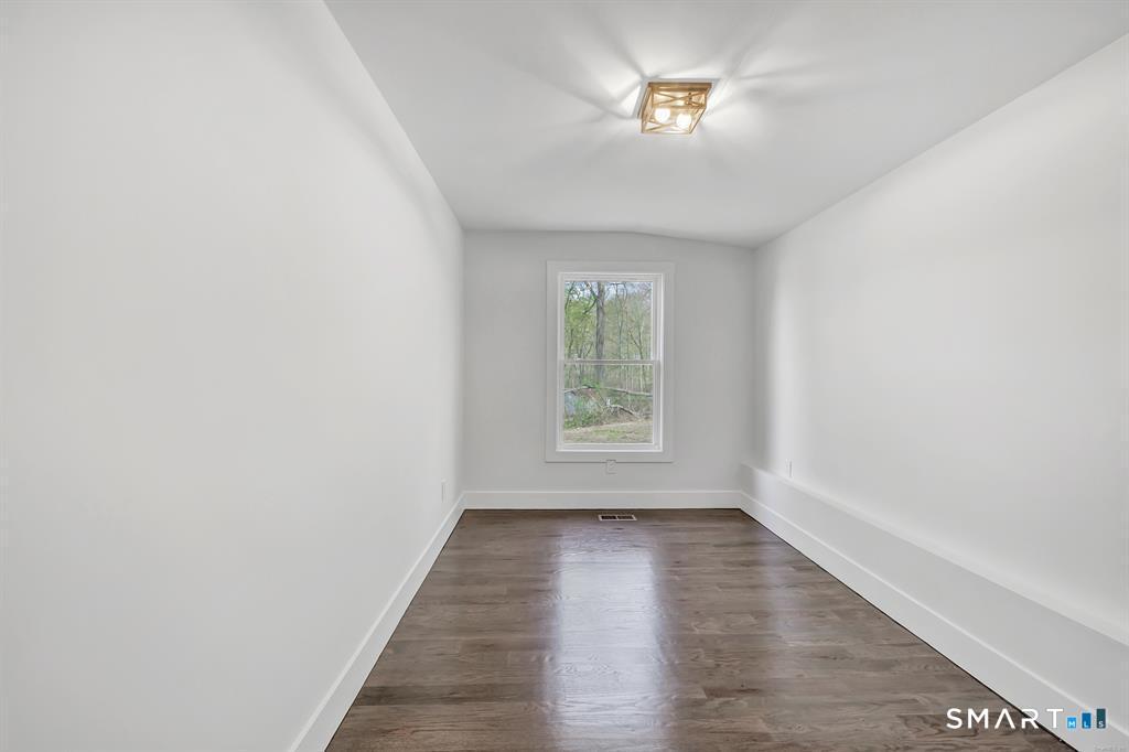 161 Pines Bridge Road Beacon Falls CT 06403