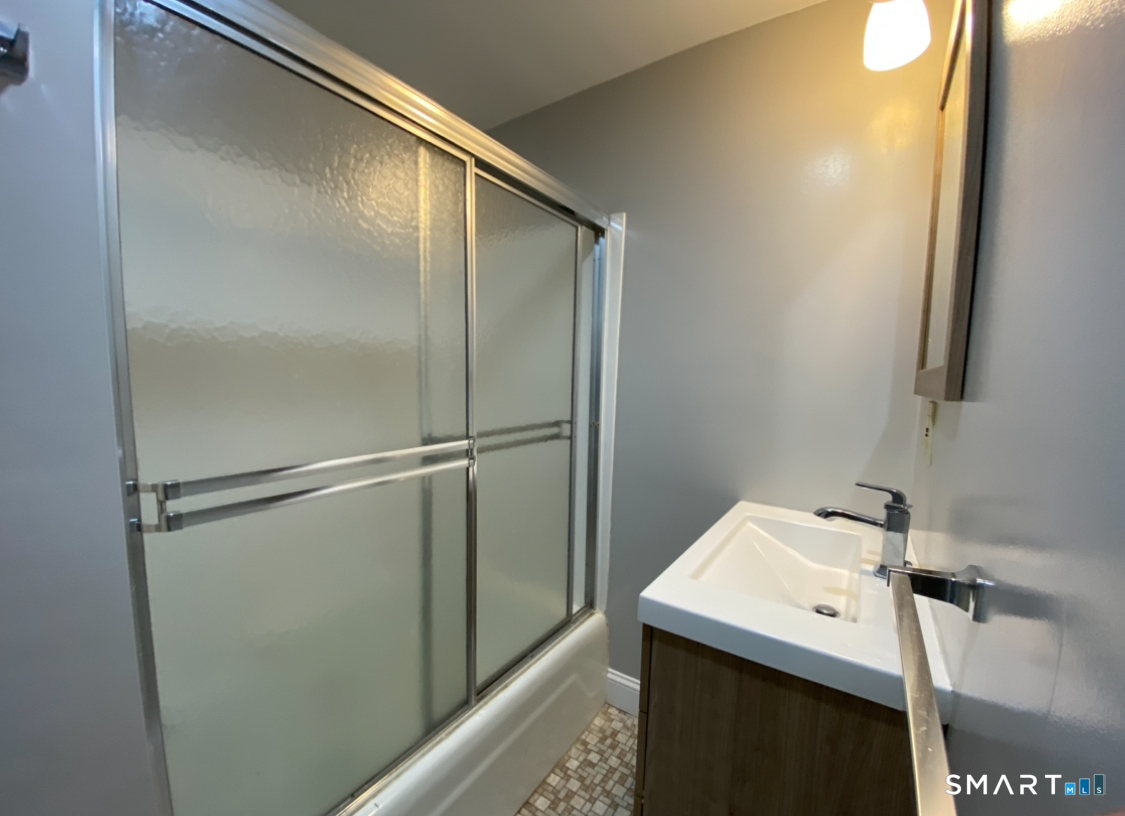 54 Monroe Street Branford CT 06405