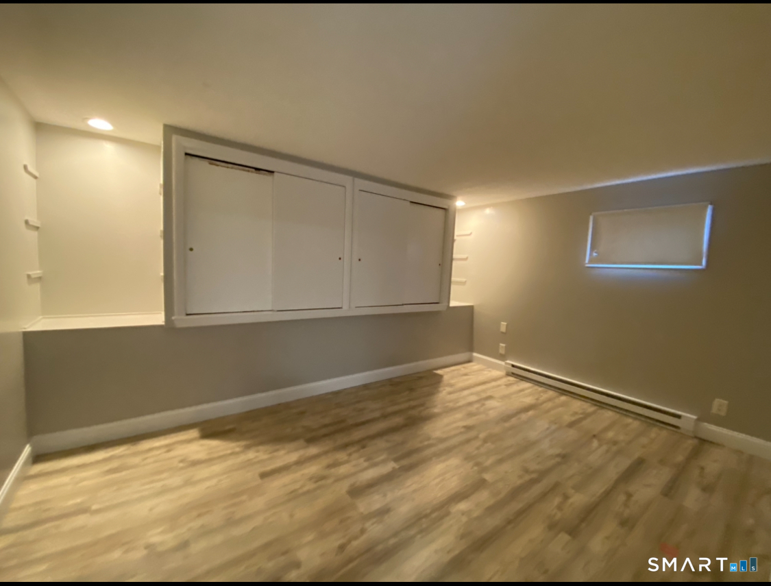 54 Monroe Street Branford CT 06405
