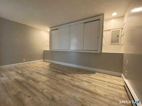 54 Monroe Street Branford CT 06405