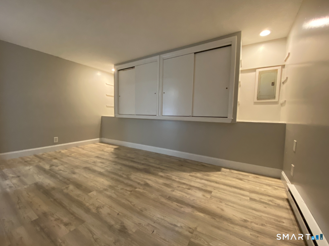 54 Monroe Street Branford CT 06405