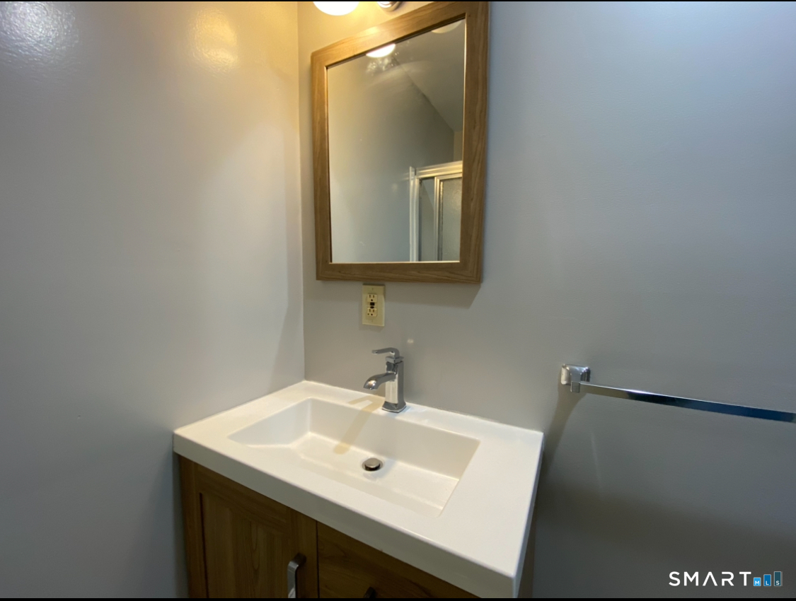 54 Monroe Street Branford CT 06405