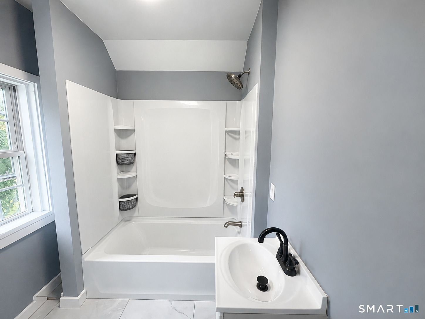 205-B Laurel Street Hartford CT 06105