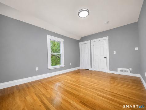 205-B Laurel Street Hartford CT 06105