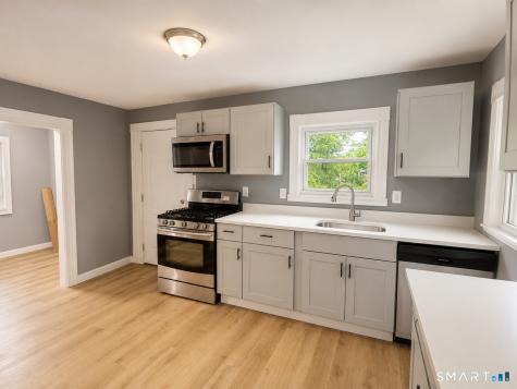 205-B Laurel Street Hartford CT 06105