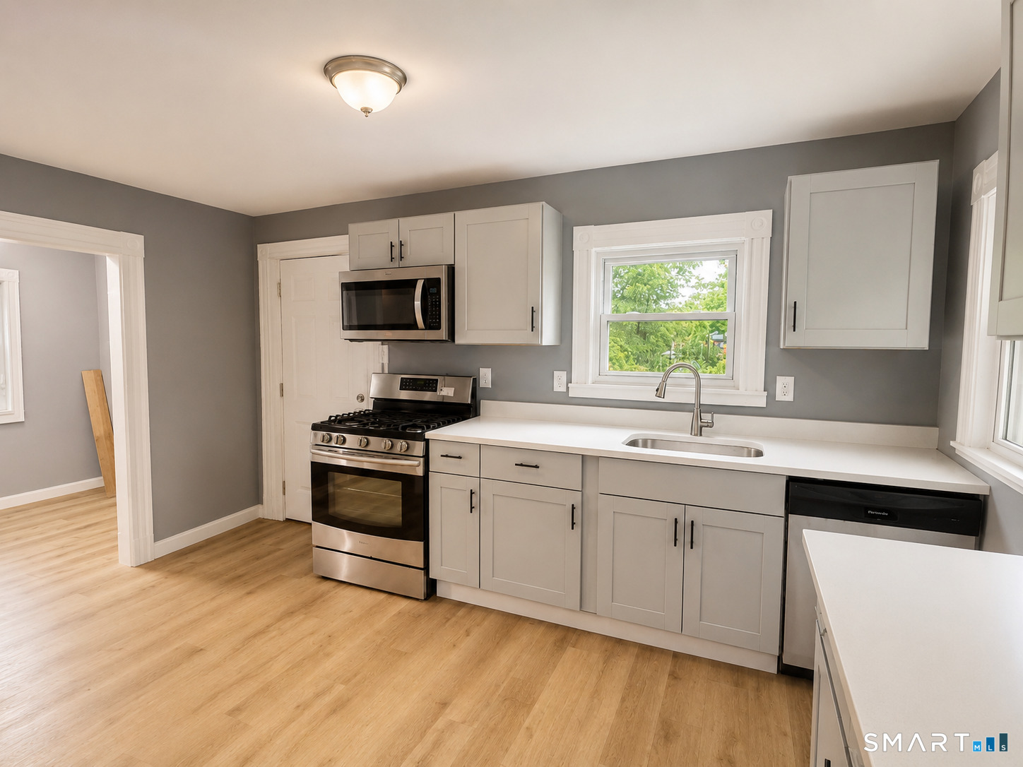 205-B Laurel Street Hartford CT 06105