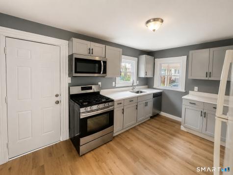 205-B Laurel Street Hartford CT 06105