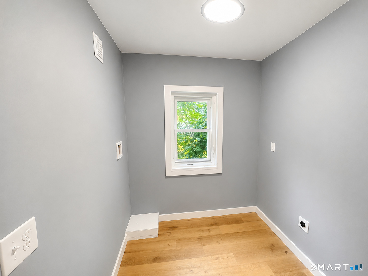 205-B Laurel Street Hartford CT 06105