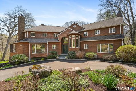 32 Buttonball Lane Weston CT 06883