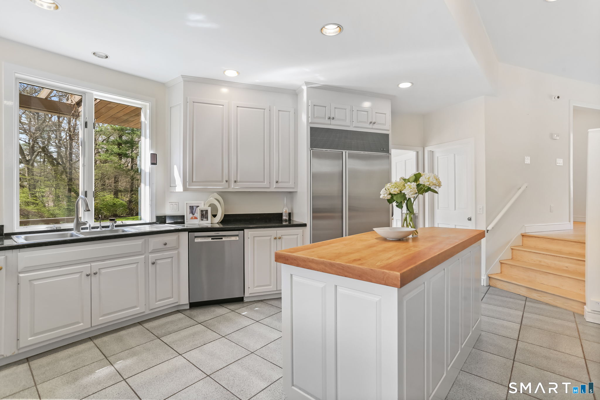 32 Buttonball Lane Weston CT 06883