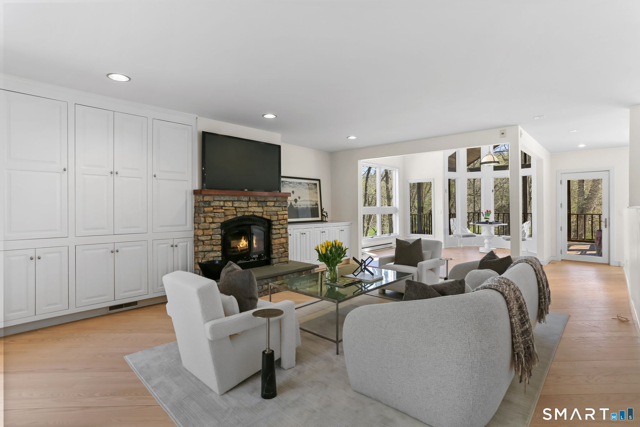 32 Buttonball Lane Weston CT 06883