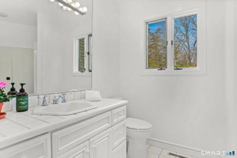 32 Buttonball Lane Weston CT 06883