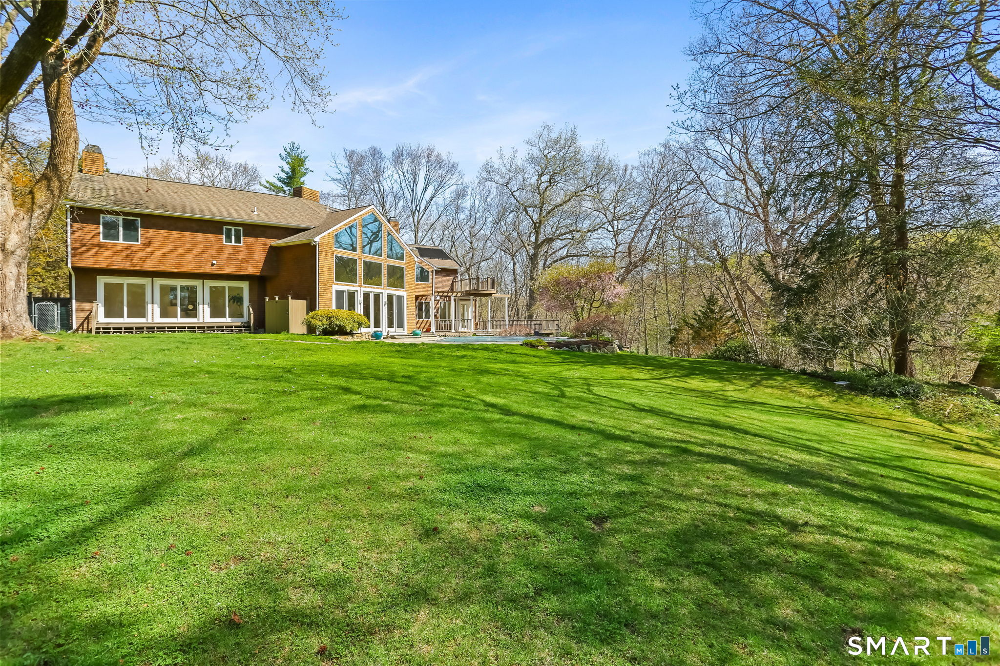 32 Buttonball Lane Weston CT 06883