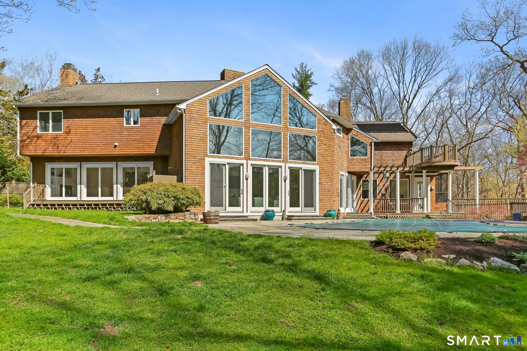 32 Buttonball Lane Weston CT 06883