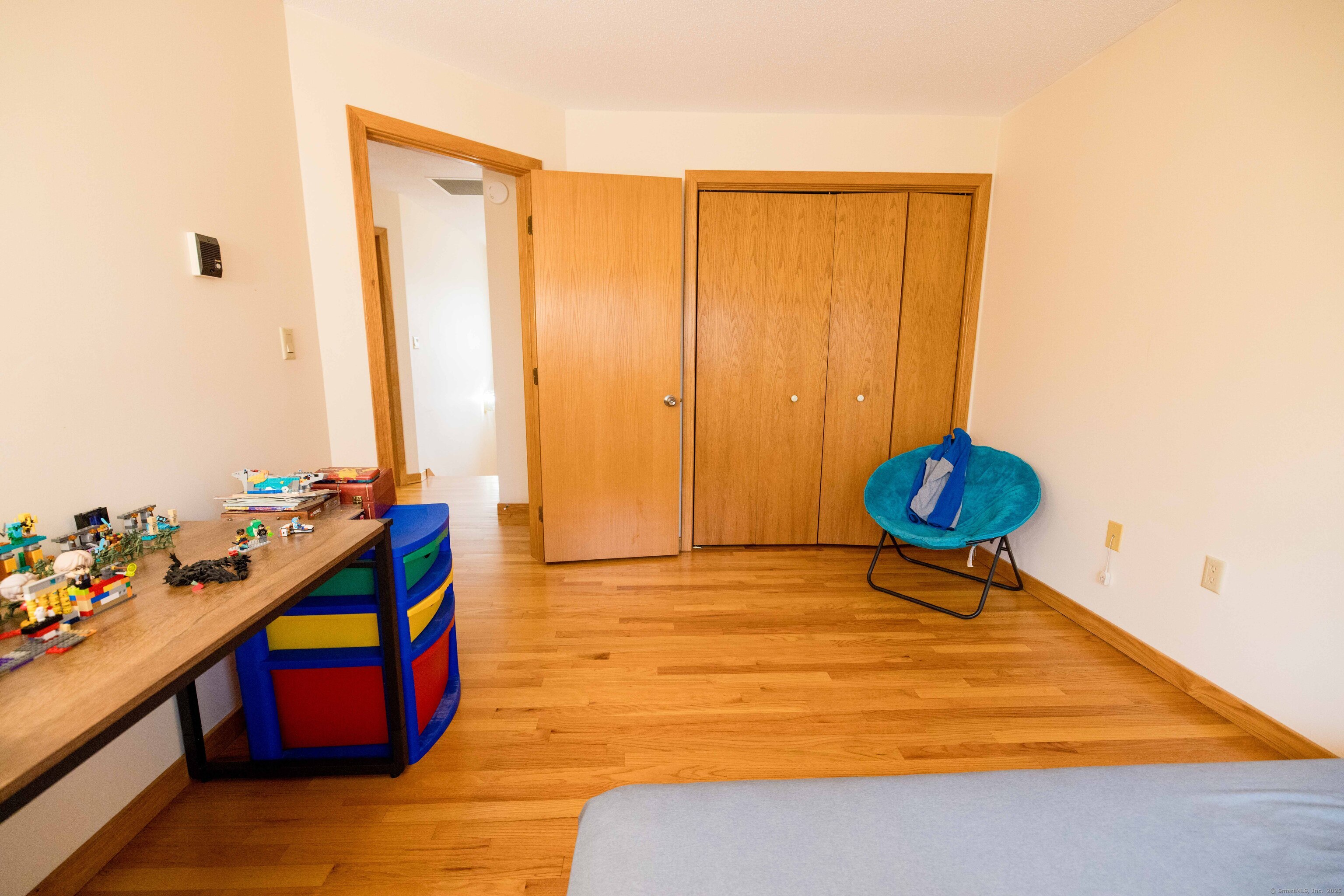 18 Clifford Avenue Tolland CT 06084