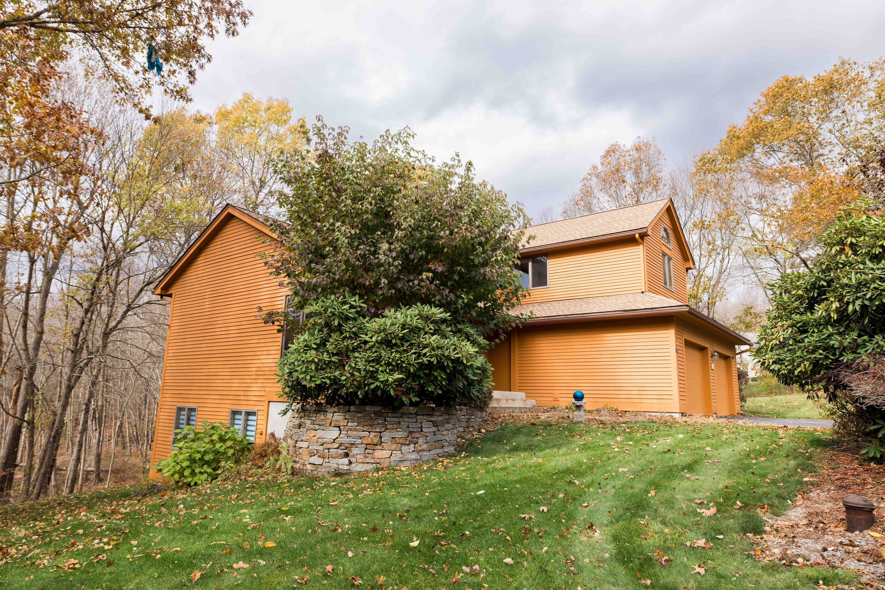 18 Clifford Avenue Tolland CT 06084
