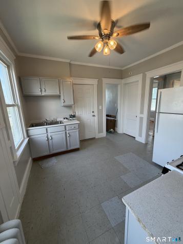 135 East Avenue West Haven CT 06516