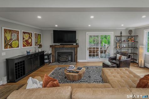 16 Twixt Hills Road Ridgefield CT 06877
