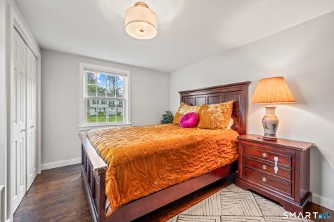 12 Iroquois Road West Hartford CT 06117