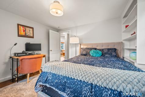 12 Iroquois Road West Hartford CT 06117