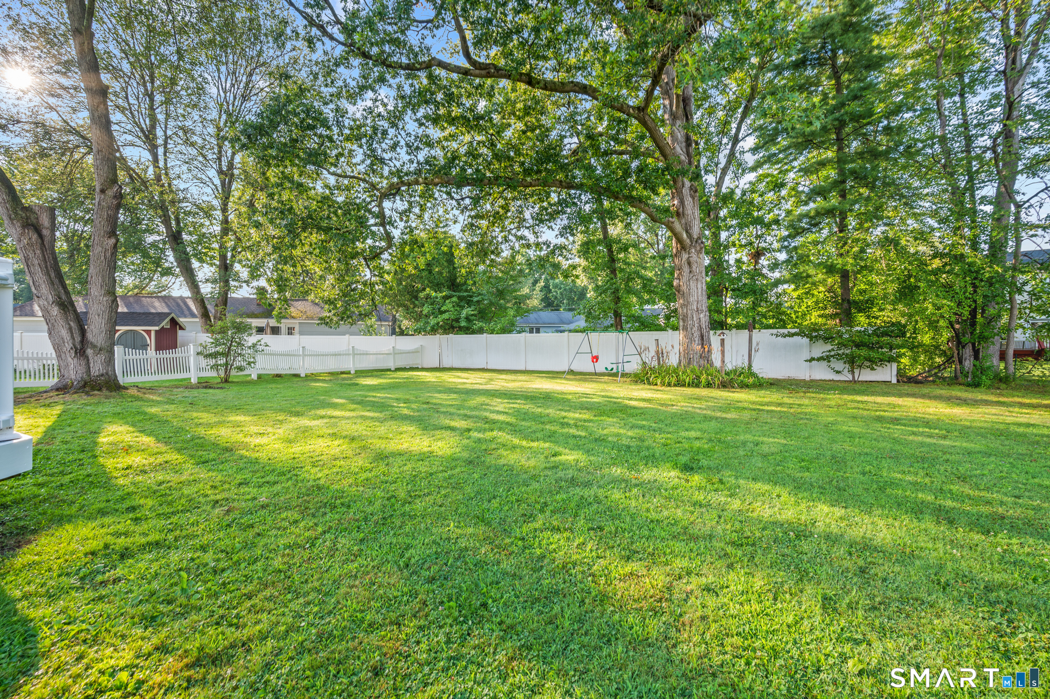 12 Iroquois Road West Hartford CT 06117