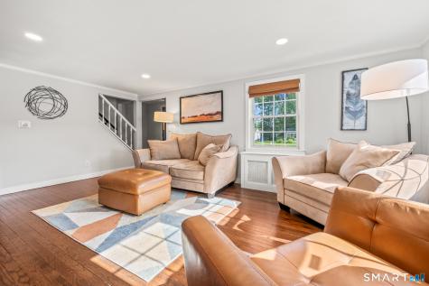 12 Iroquois Road West Hartford CT 06117