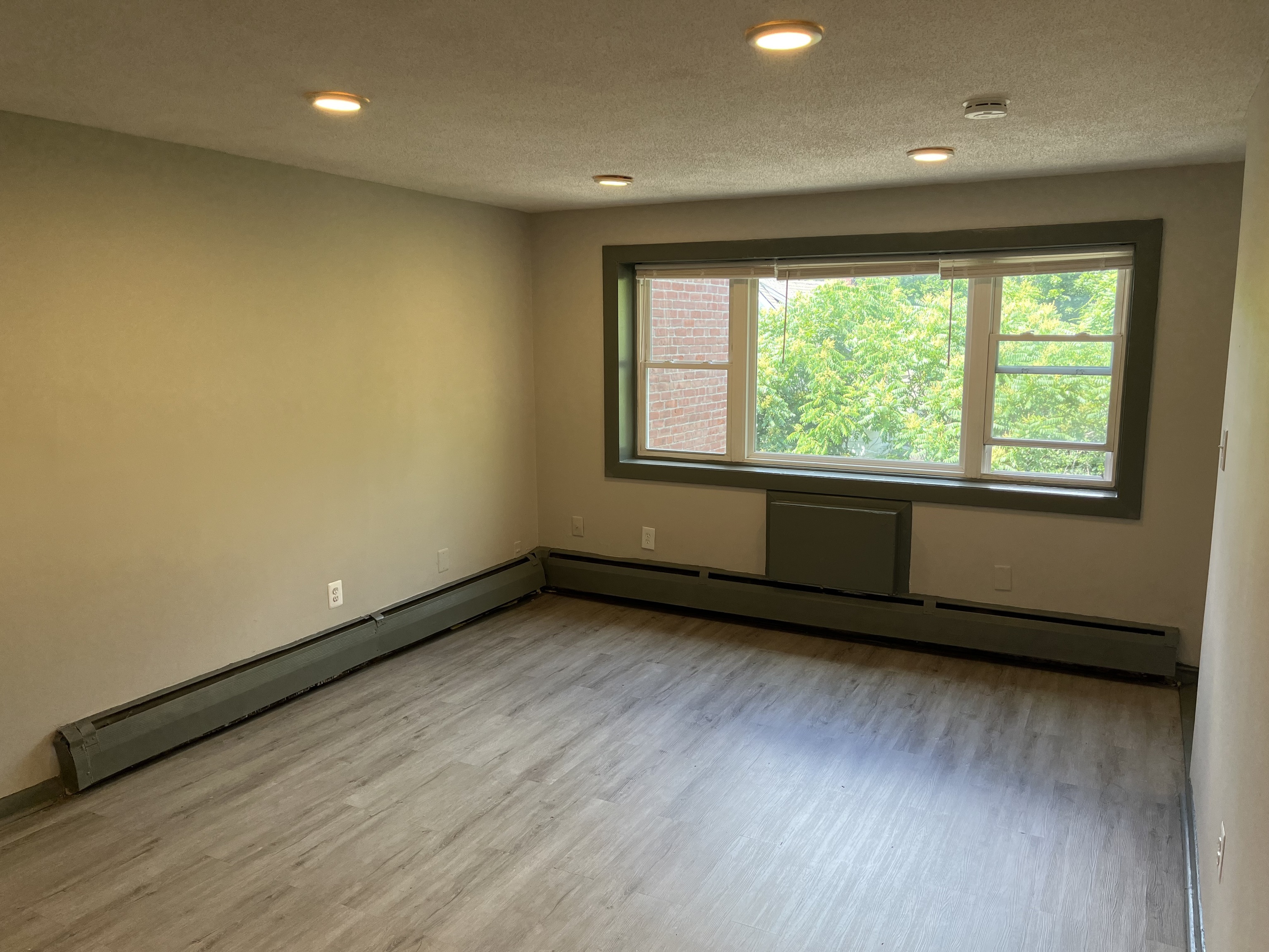 32 Cook Avenue Meriden CT 06451