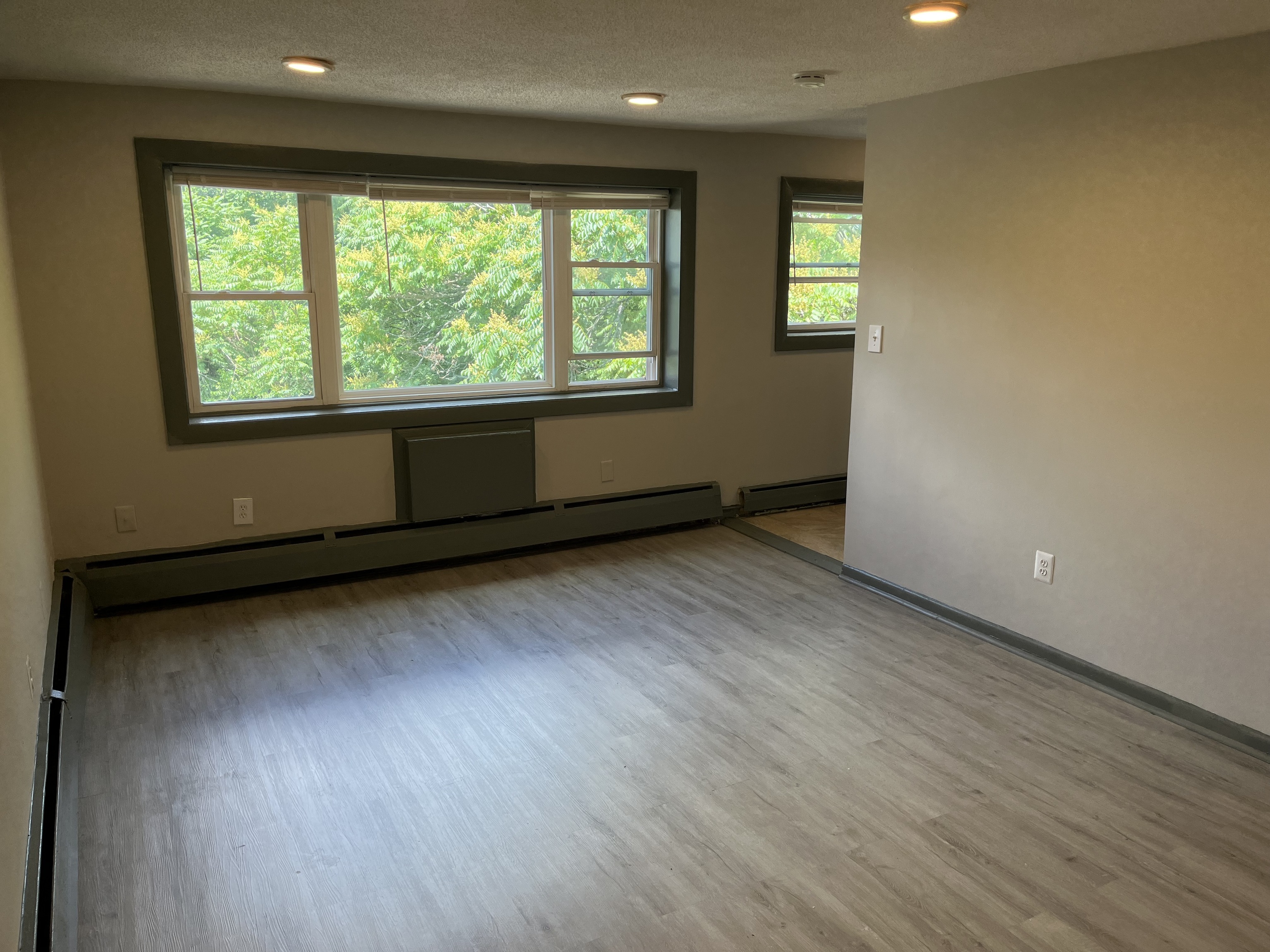 32 Cook Avenue Meriden CT 06451