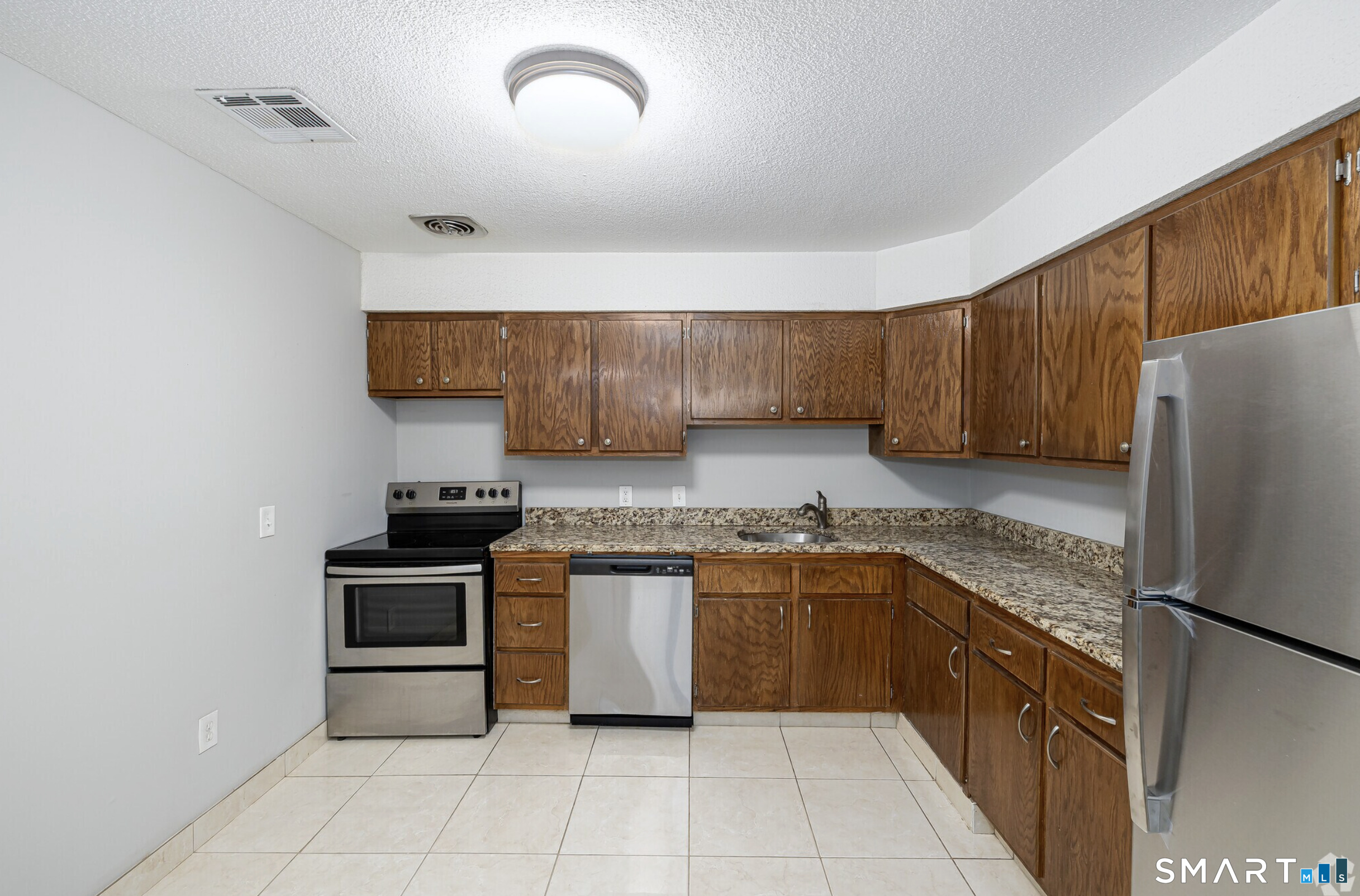 25 Stanley Street West Hartford CT 06107