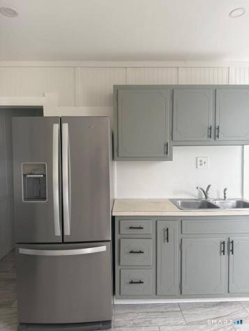 20 Violet Street Waterbury CT 06704