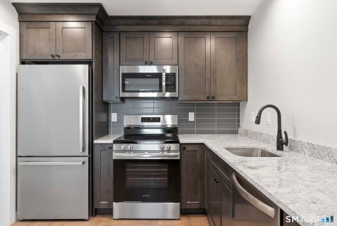 179 Butternut Street Middletown CT 06457