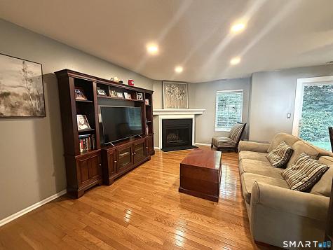 37 Country Place Shelton CT 06484