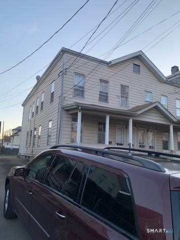 957 Hancock Avenue Bridgeport CT 06605