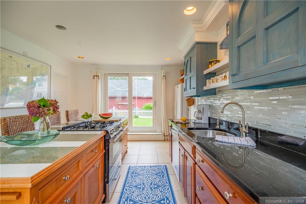 153 4TH Avenue Milford CT 06460
