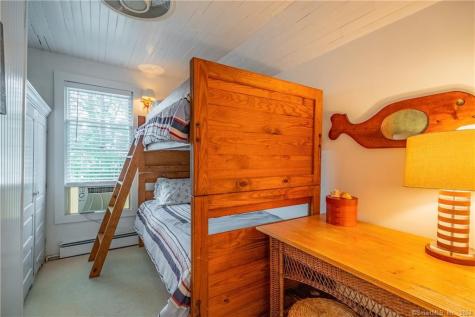 153 4TH Avenue Milford CT 06460