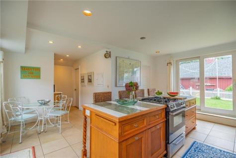 153 4TH Avenue Milford CT 06460