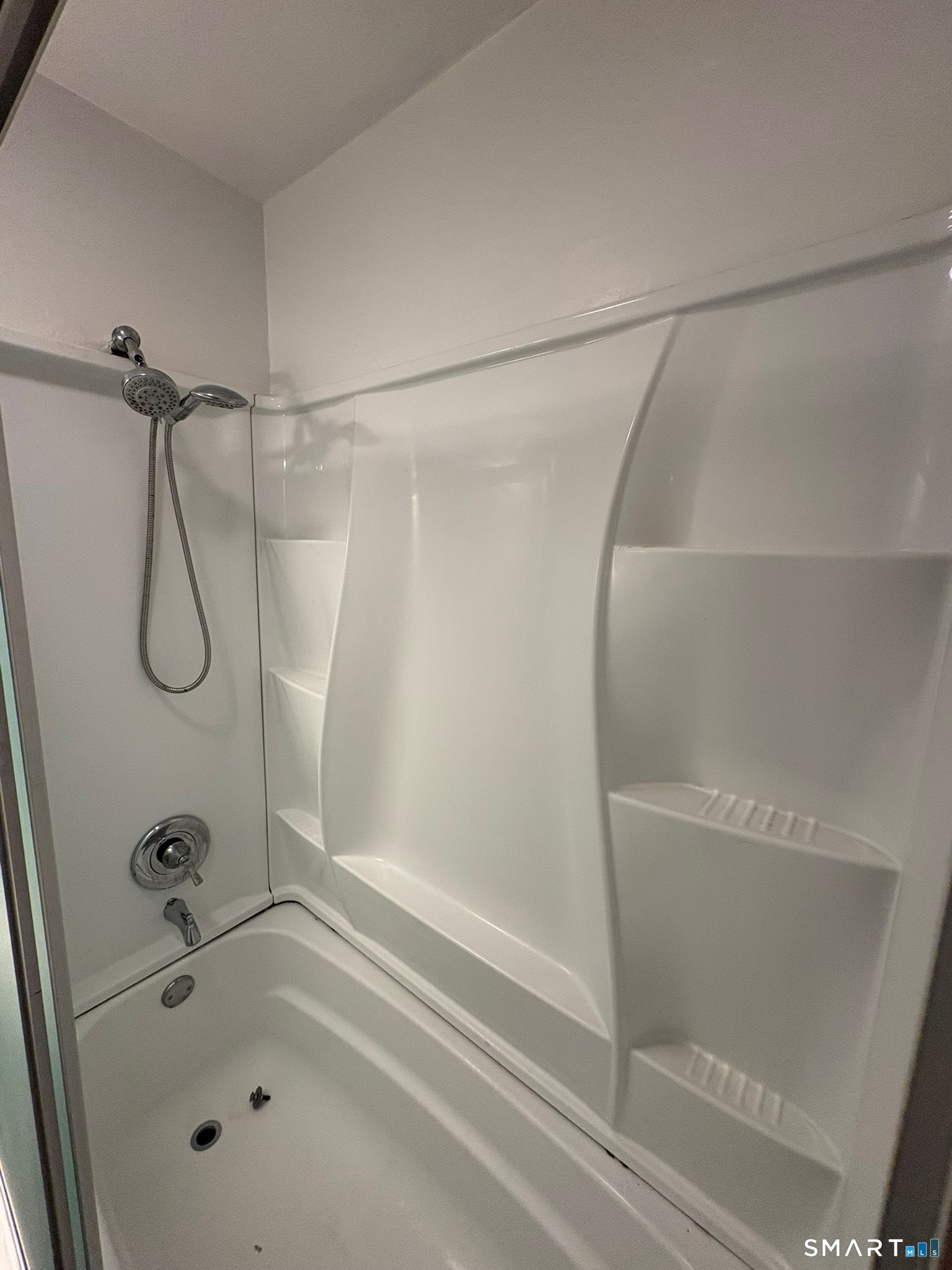513 Emmett Street Bristol CT 06010