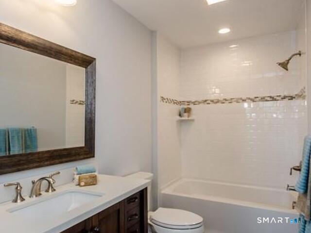 777 N. Main Street West Hartford CT 06117