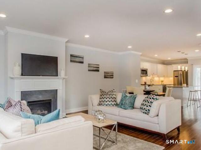 777 N. Main Street West Hartford CT 06117