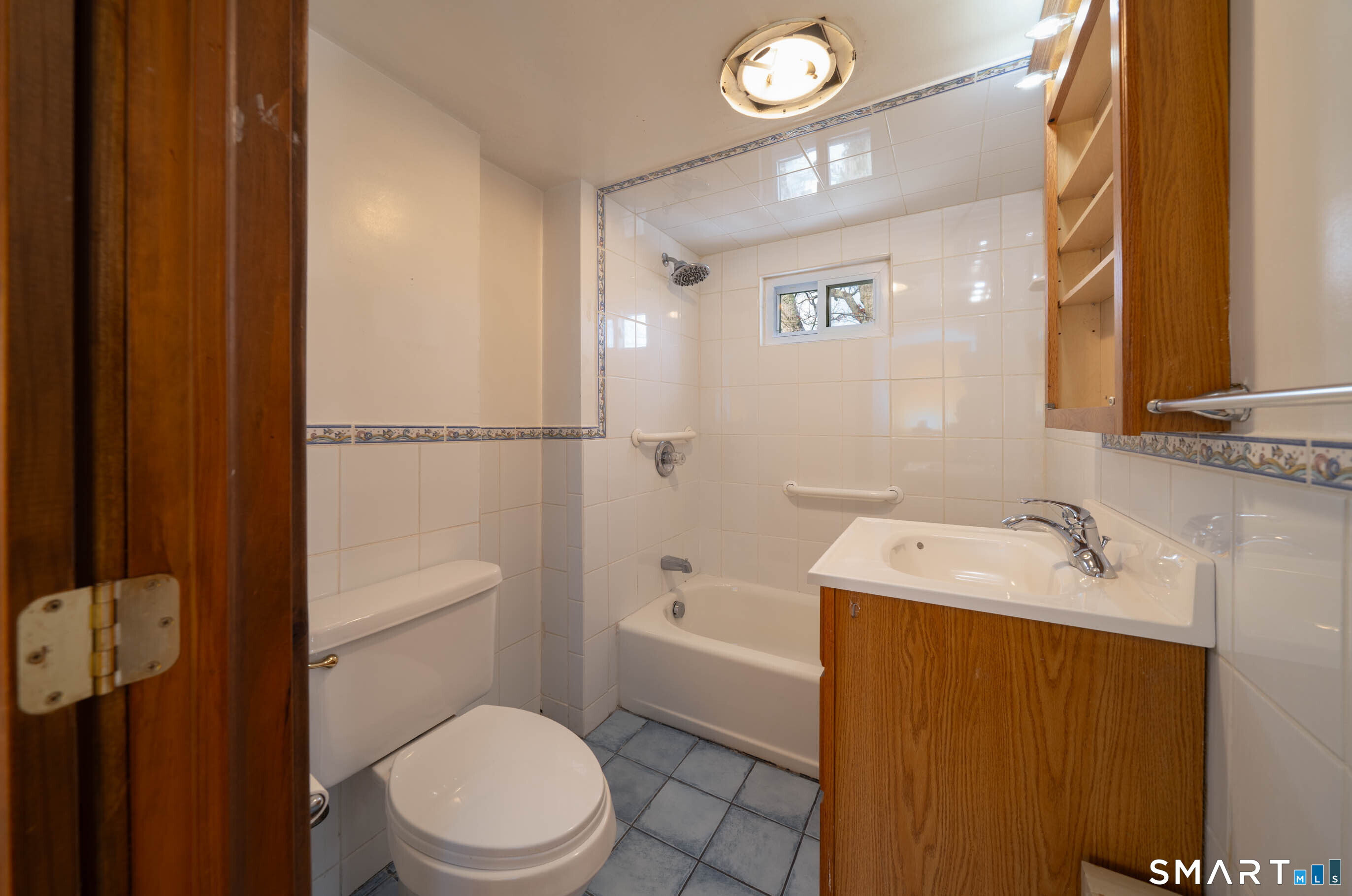 Meadow Street East Haven CT 06512
