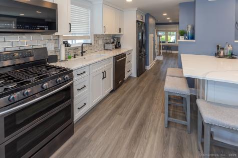 55 Swan Avenue Old Lyme CT 06371