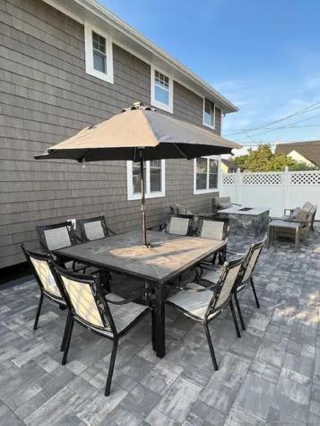 55 Swan Avenue Old Lyme CT 06371