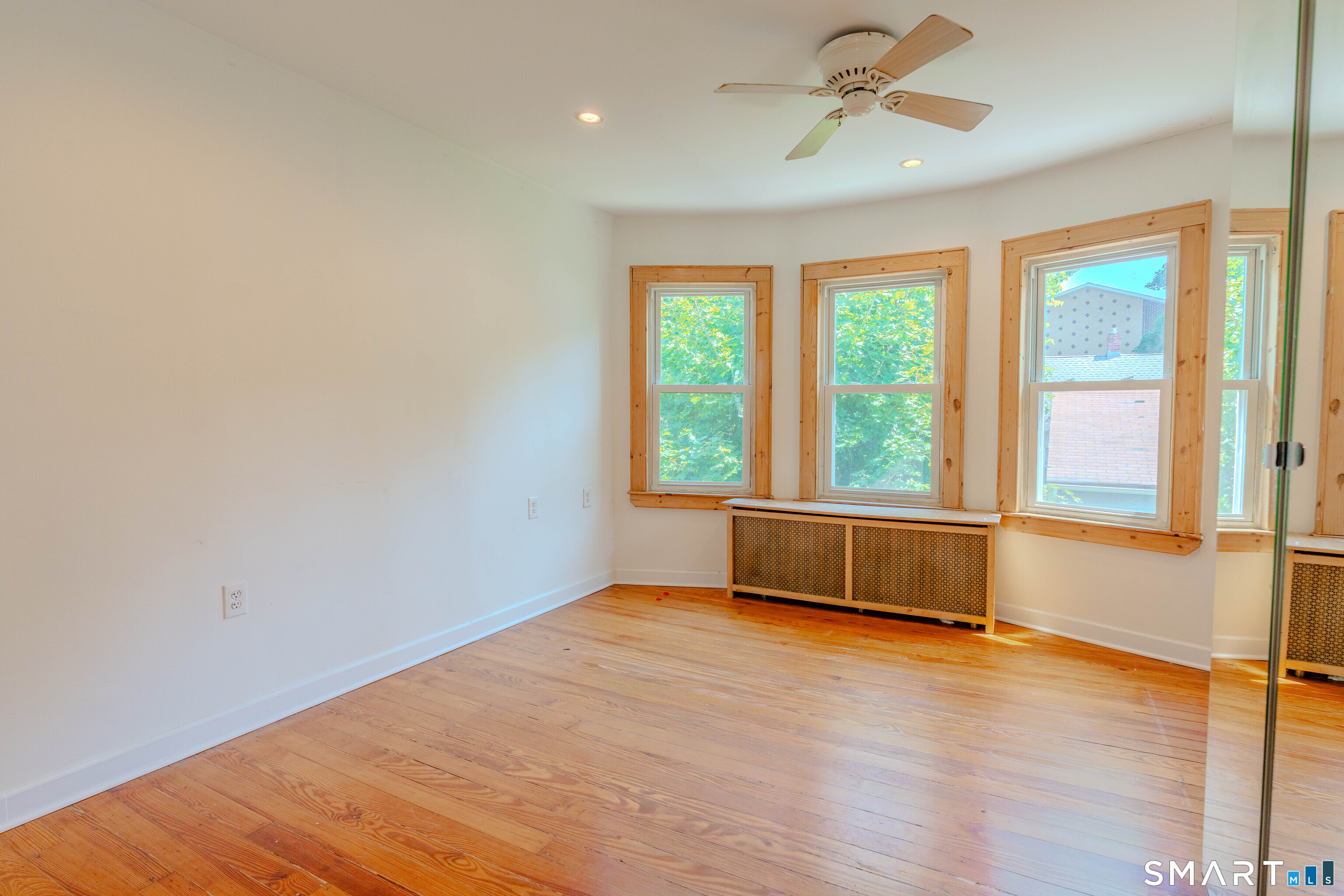 53-55 Davis Avenue Bridgeport CT 06605