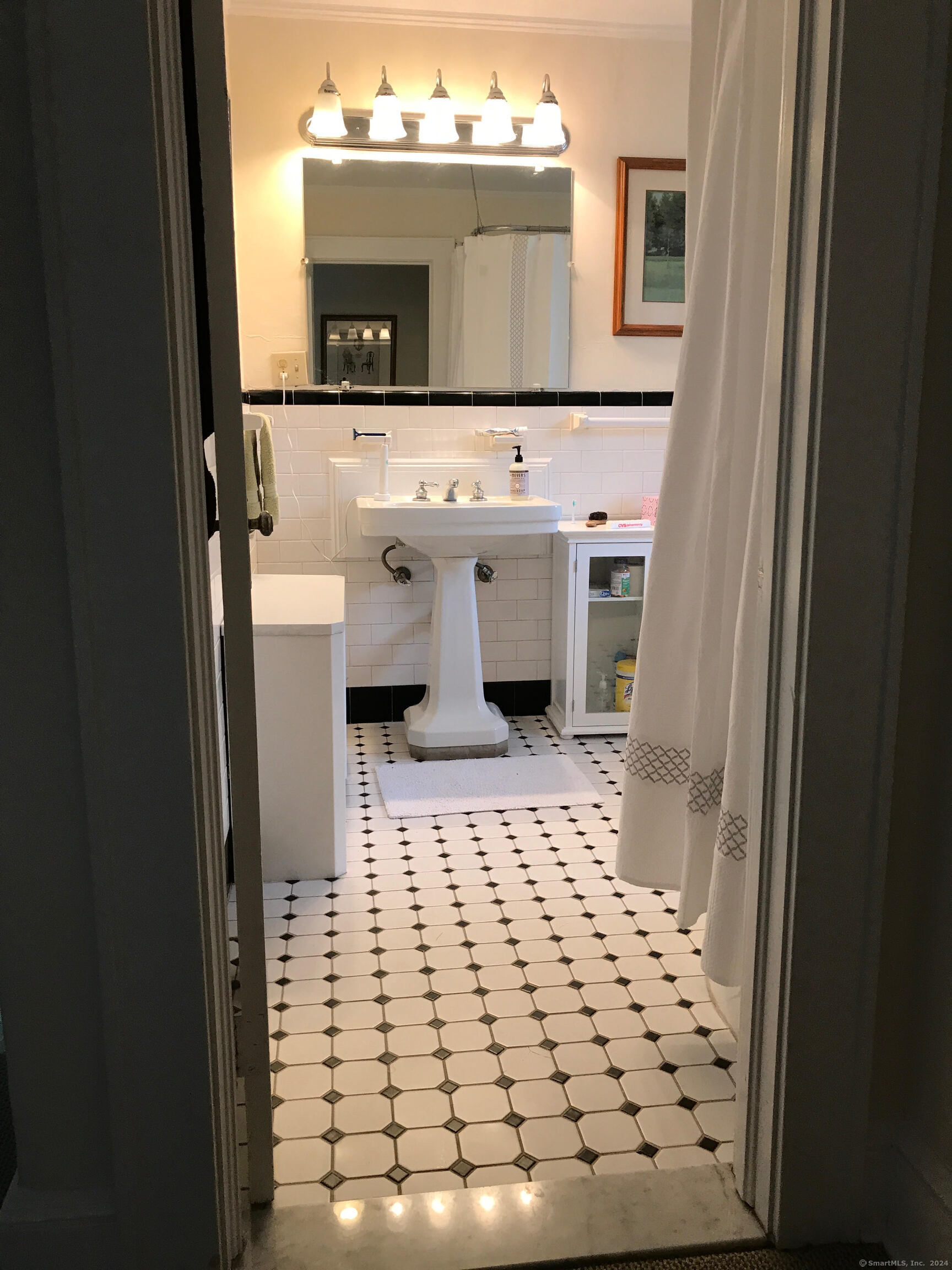 Fairfield CT 06824