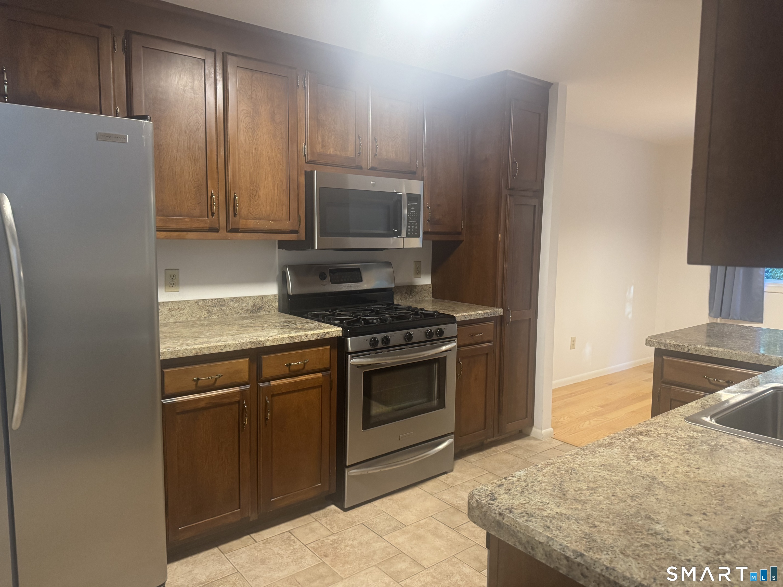 94 Oak Forest Drive Manchester CT 06042