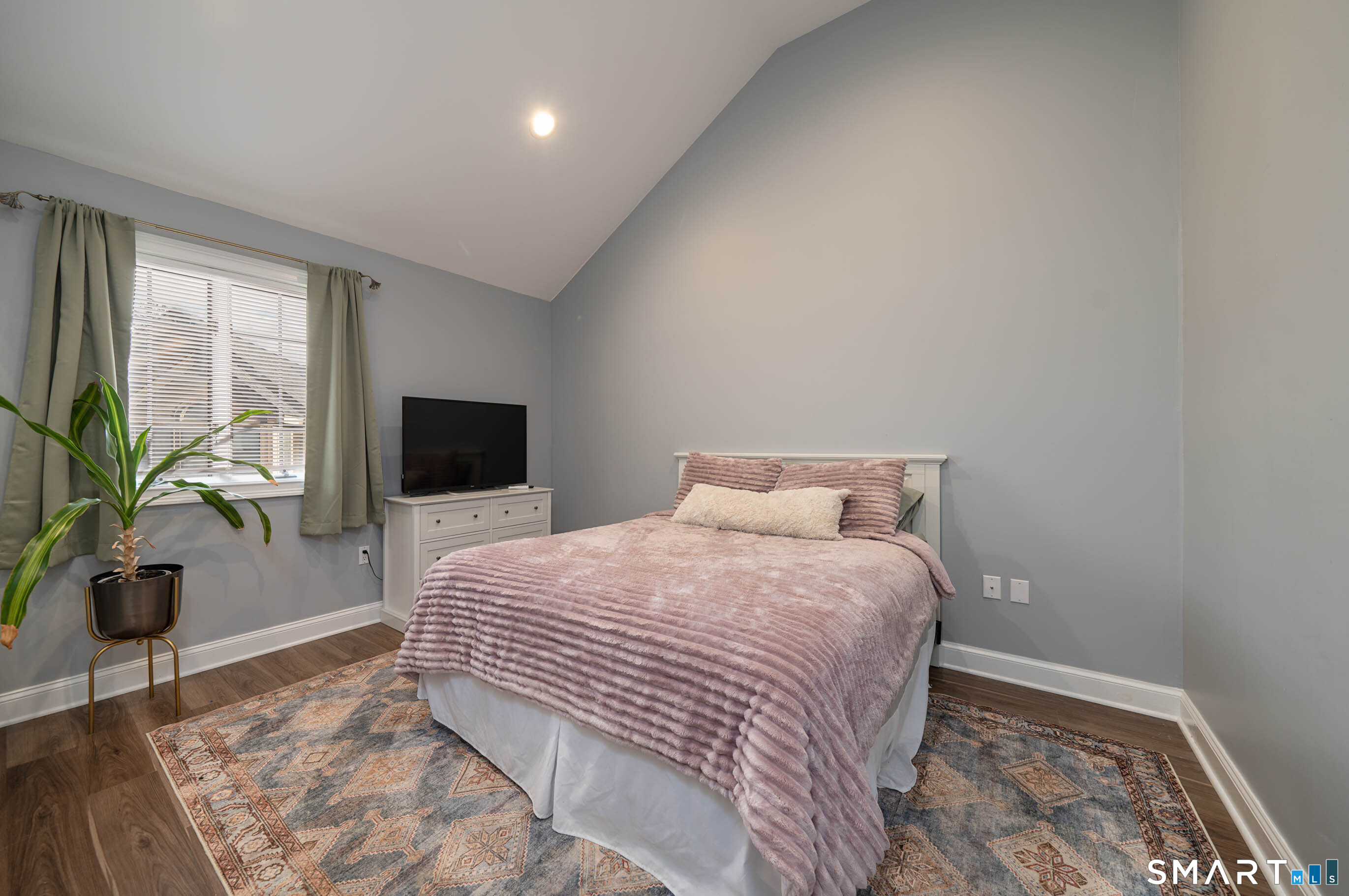 50 York Street Guilford CT 06437