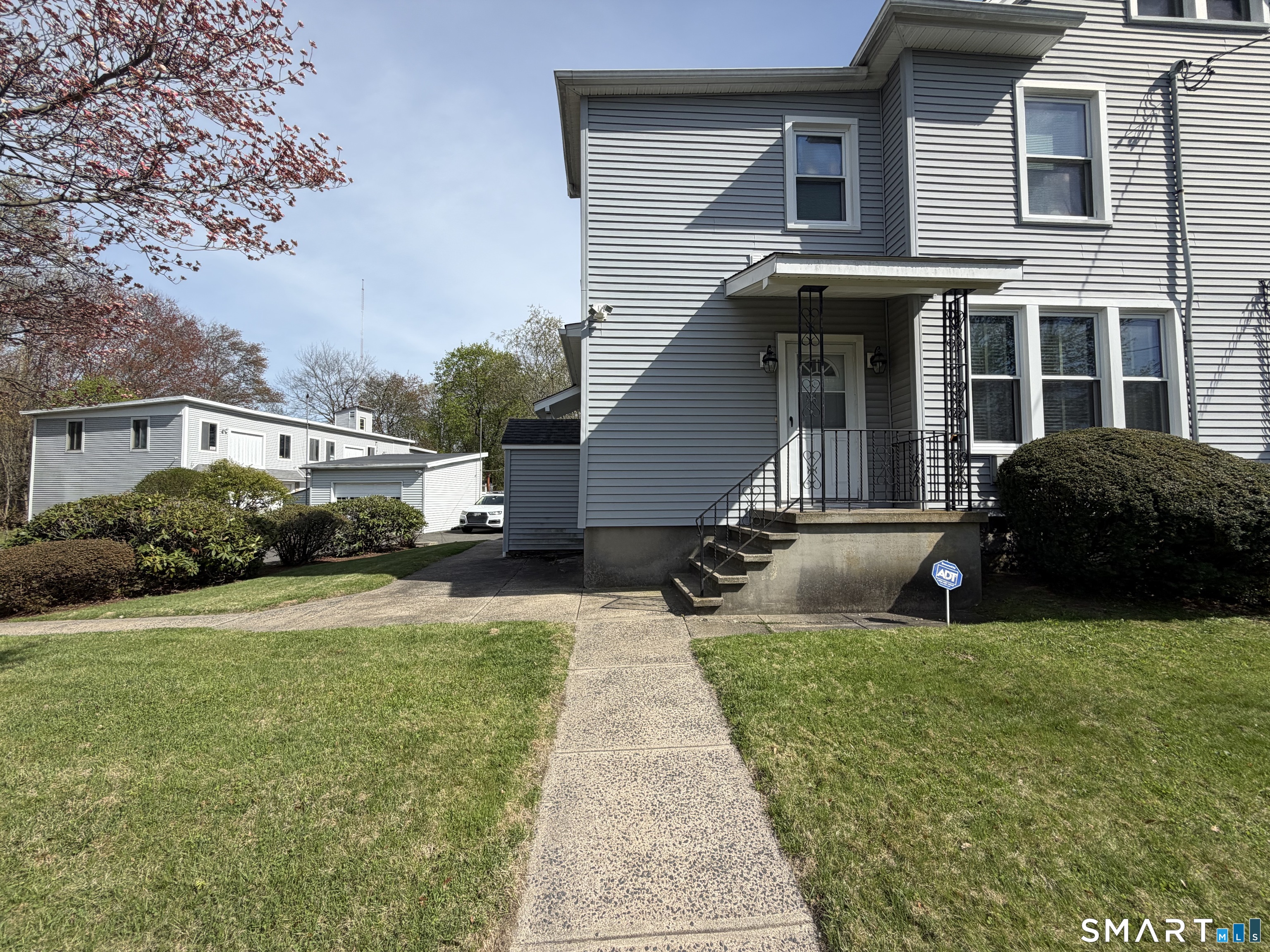 59 Baldwin Avenue Waterbury CT 06706